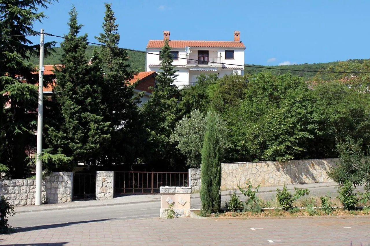 Apartments With A Parking Space Selce, Crikvenica - 5477  Selce