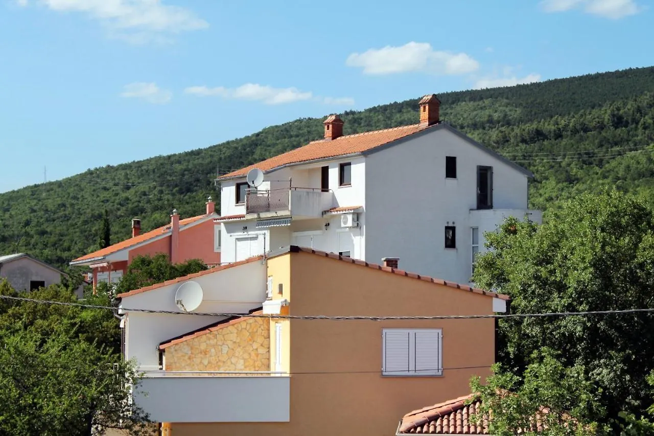 Apartments With A Parking Space Selce, Crikvenica - 5477 Croatia