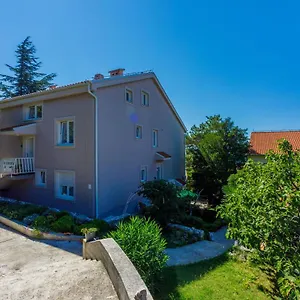  Apartment Robic