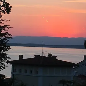 Apartman Irena, Selce
