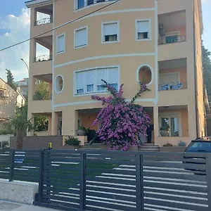 Apartment Gordana, Selce